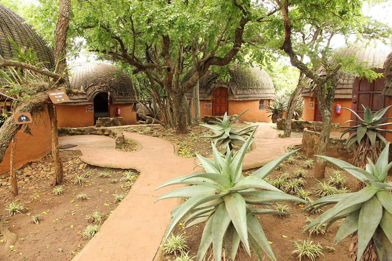 Aha Shakaland Hotel & Zulu Cultural Village Eshowe Eksteriør bilde