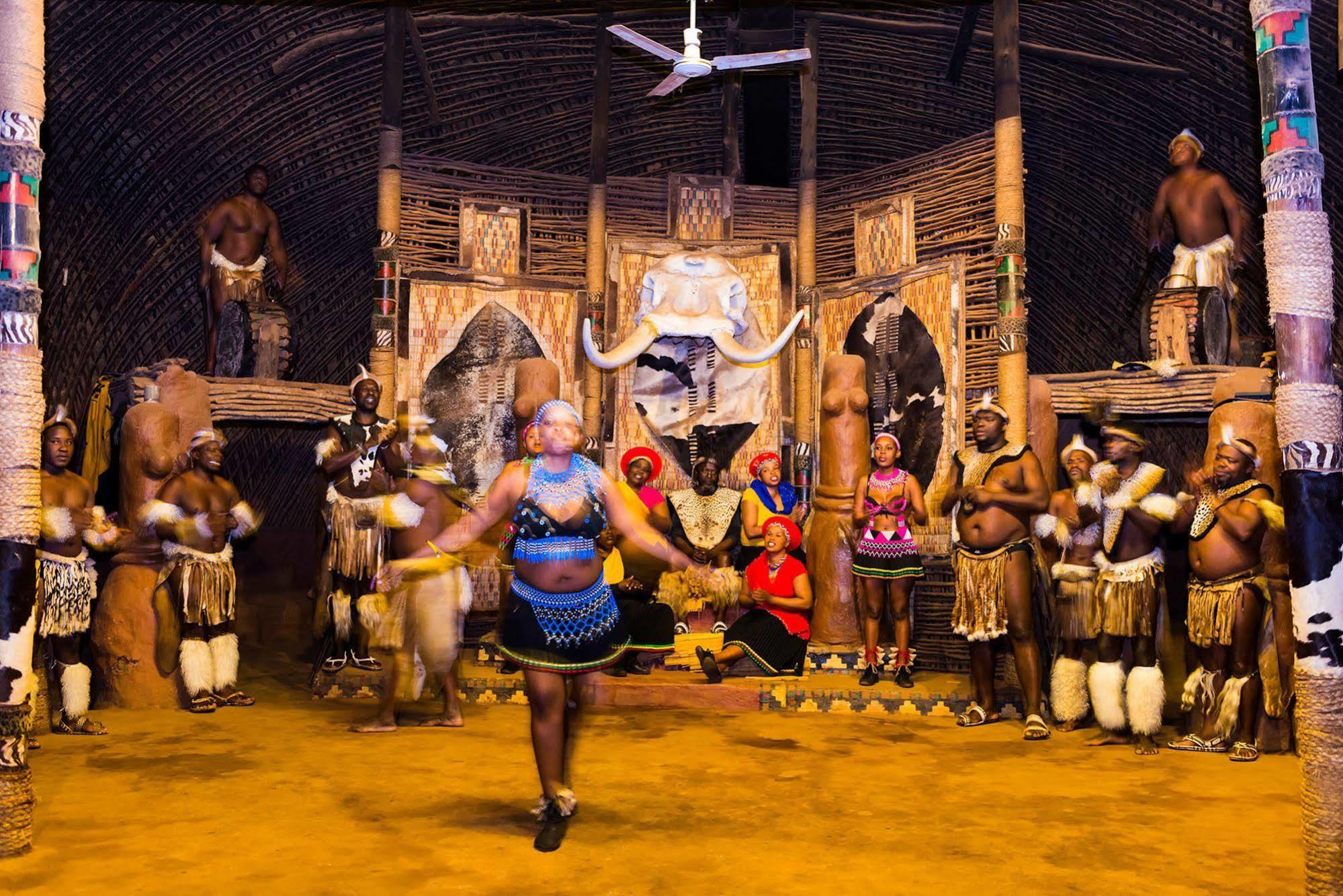 Aha Shakaland Hotel & Zulu Cultural Village Eshowe Eksteriør bilde