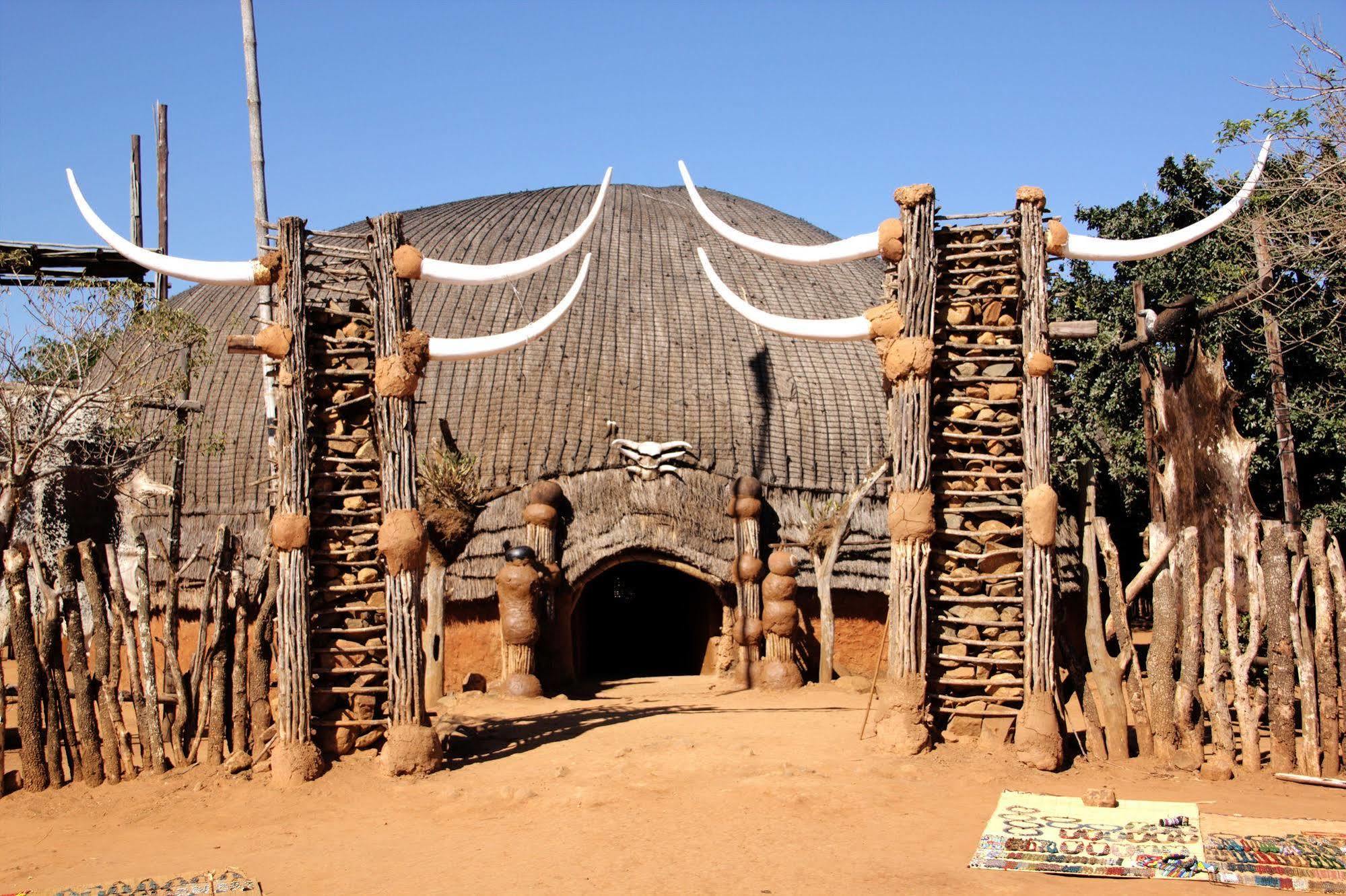 Aha Shakaland Hotel & Zulu Cultural Village Eshowe Eksteriør bilde